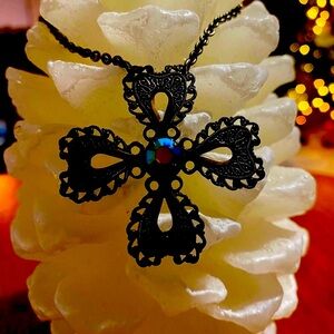 SABIKA Flower Necklace